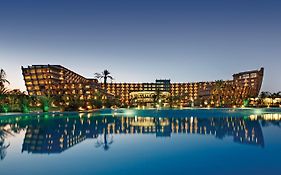 Noah'S Ark Deluxe Hotel & Spa